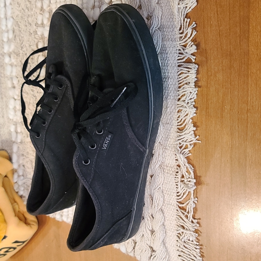 Black on Black Van's